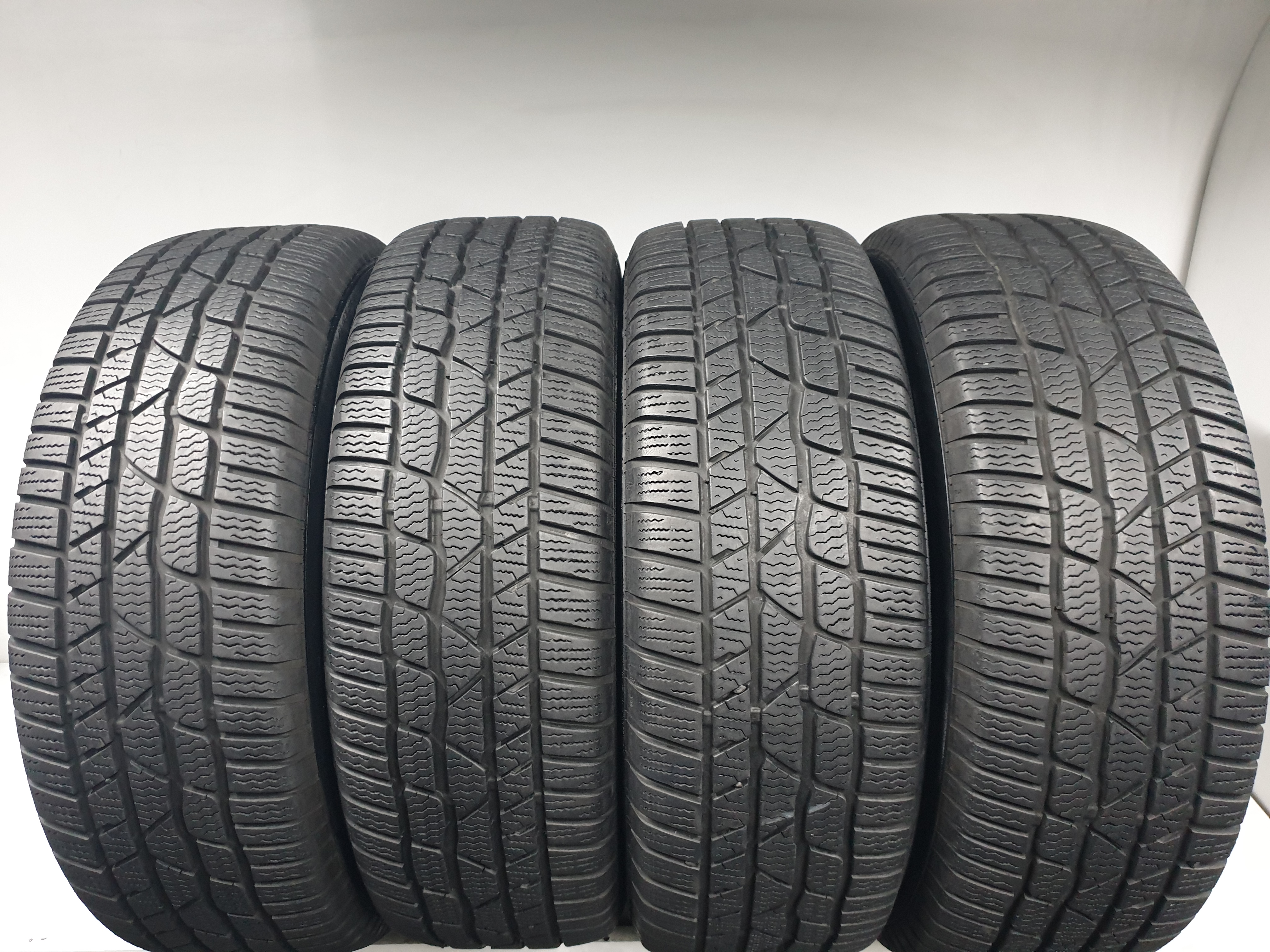 Anvelope Second Hand Continental Iarna 215/60 R17 96H