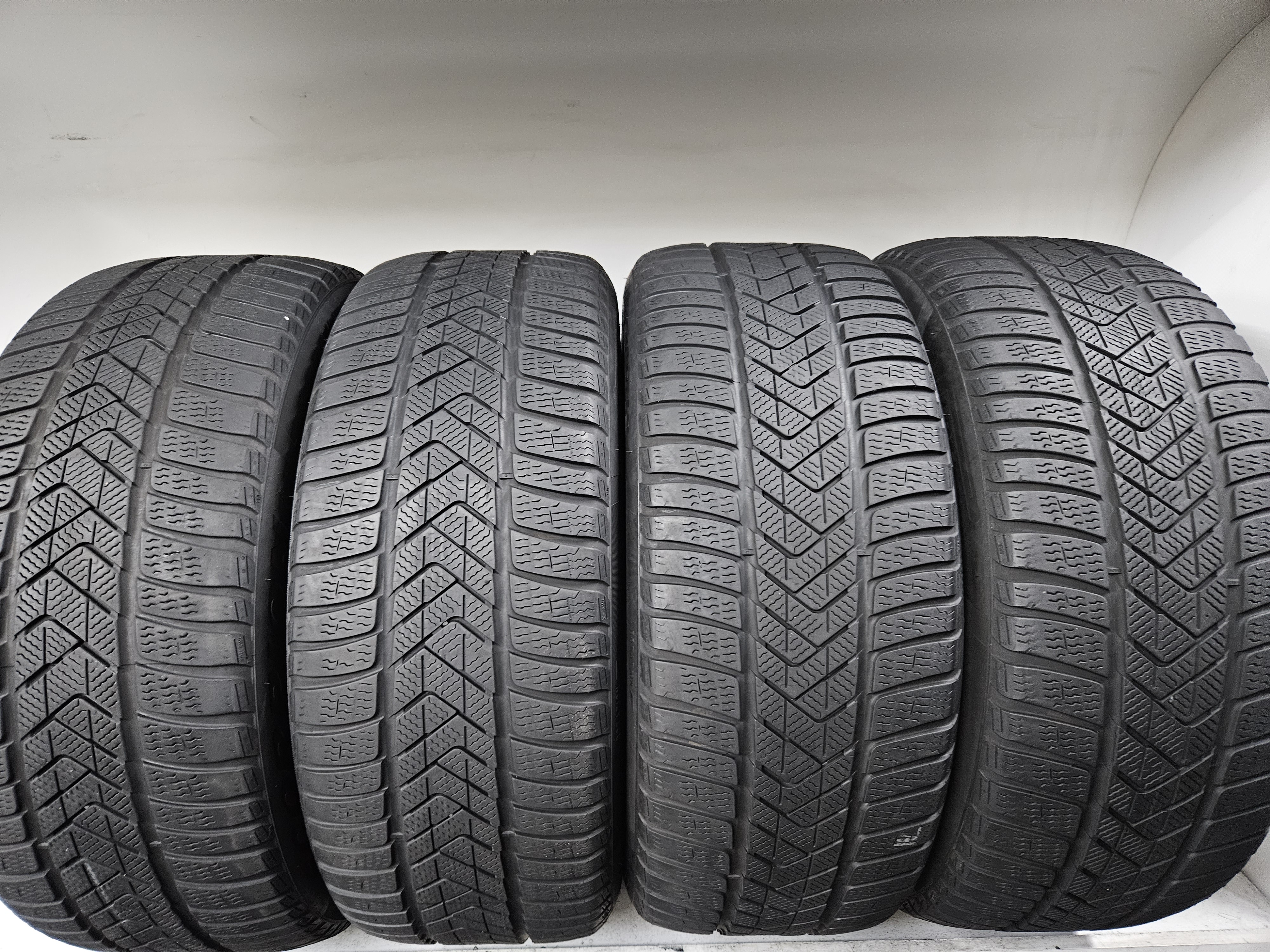 Anvelope Second Hand Pirelli Iarna 265/50 R19 110H