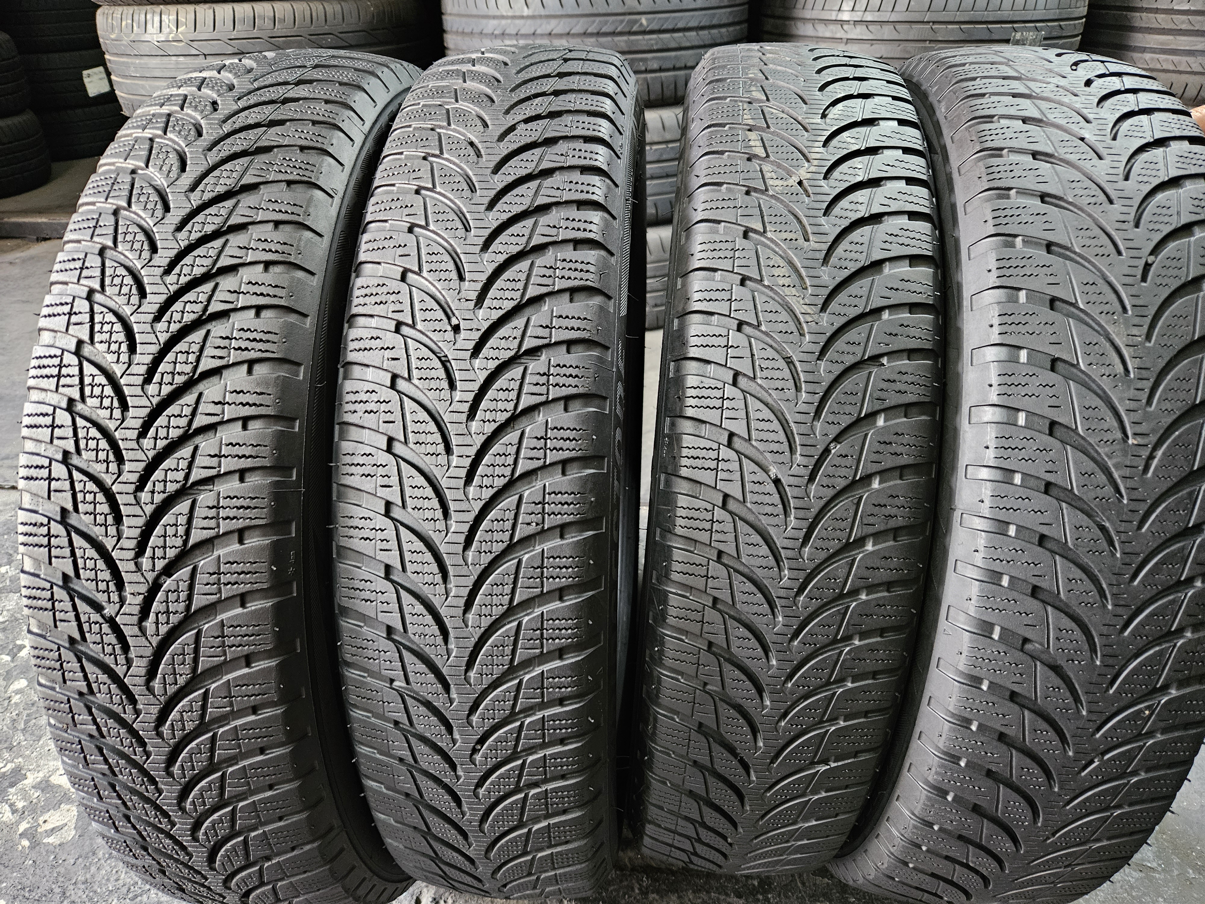 Anvelope Second Hand Bridgestone Iarna 155/70 R19 84Q