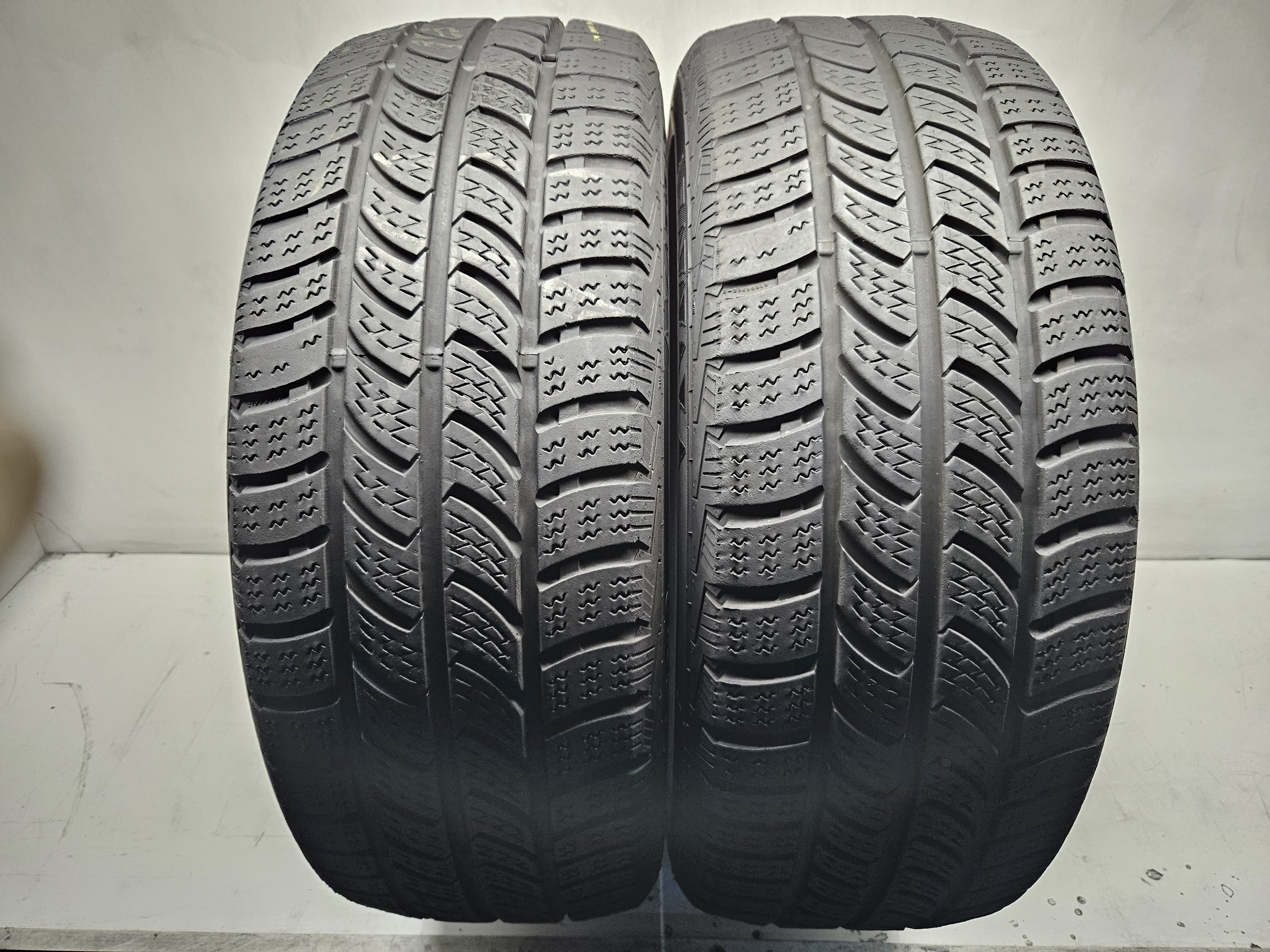 Anvelope Second Hand Continental Iarna 225/55 R17c 109/107T